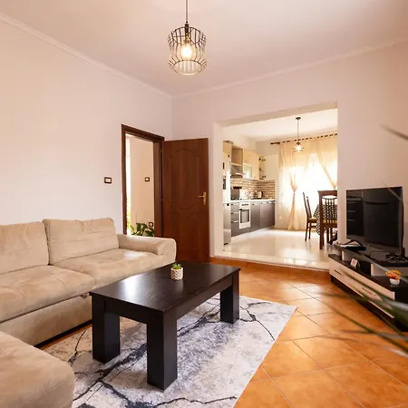 Appartement 19 *
